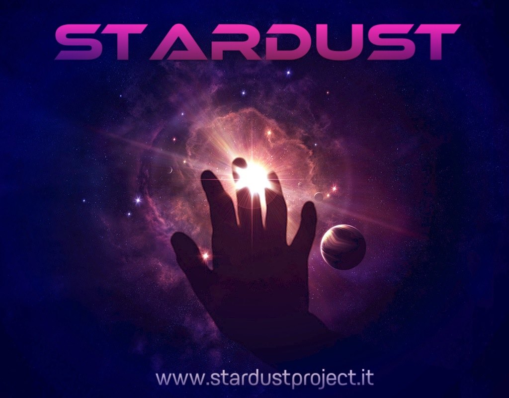 Stardust Project — galassia cosmica con mano